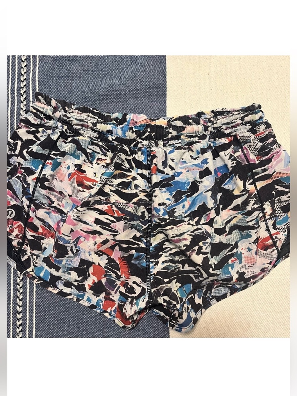 Lululemon bundle - Picture 10 of 10